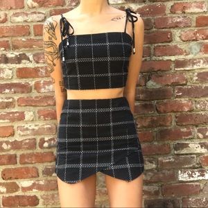 DOLLS KILL 2 PIECE PLAID SKORT / CROP TOP SET
